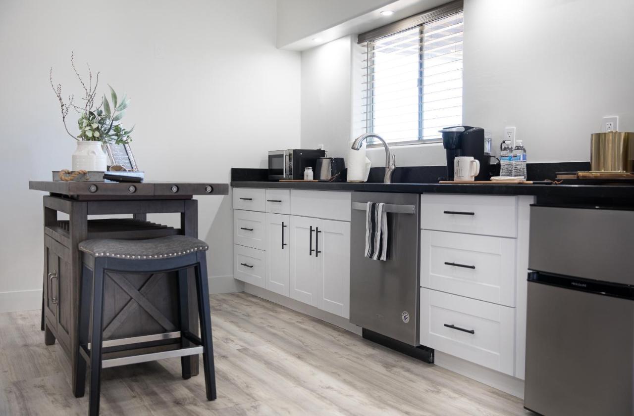 Primrose Inn & Suites Chino Valley 외부 사진
